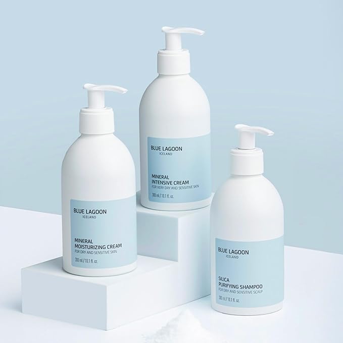 Blue Lagoon Skin Science - Mineral Moisturizing Cream - Contains Blue Lagoon Seawater - Hydrates Dry Skin - Lightweight Creamy Texture - No Fragrance - 500ML