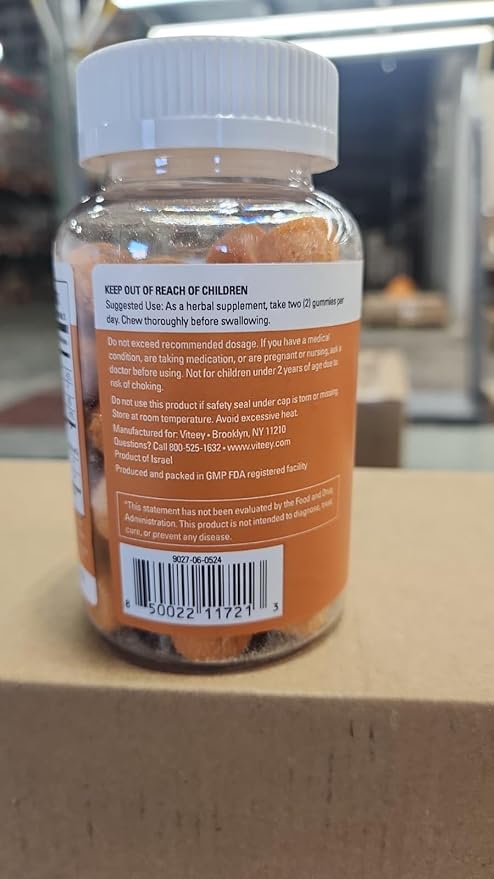 Viteey Turmeric Gummies with Turmeric Curcumin Ginger &amp Black Pepper Extract - Immune Support Healthy Skin and Joint Health - Vegan Gelatin Free GMO Free - Tasty Chewable Peach Flavored-120 C