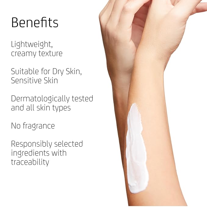 Blue Lagoon Skin Science - Mineral Moisturizing Cream - Contains Blue Lagoon Seawater - Hydrates Dry Skin - Lightweight Creamy Texture - No Fragrance - 300ML