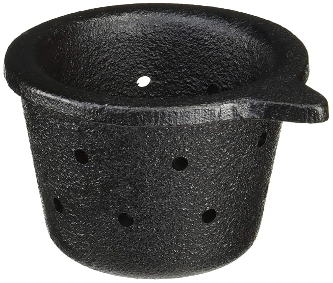 Ikenaga IronWorks Mini Nanbu Ironware Easy to Remove Water Draining Iron For Bran Pickles Made in Japan