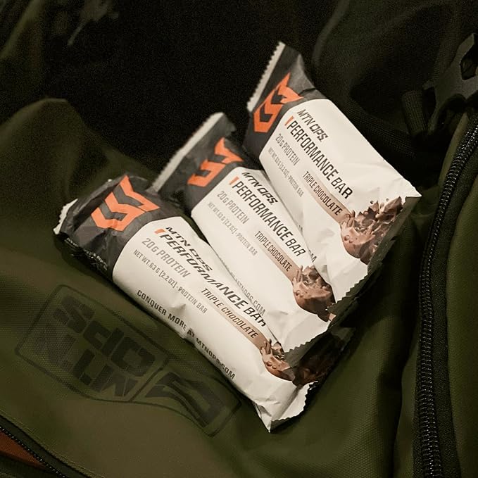 MTN OPS Protein Bars – High Protein Bar with 20g Whey Isolate &amp Collagen Low Sugar Gluten-Free Protein Snack Caramel Crunch 10 Bars