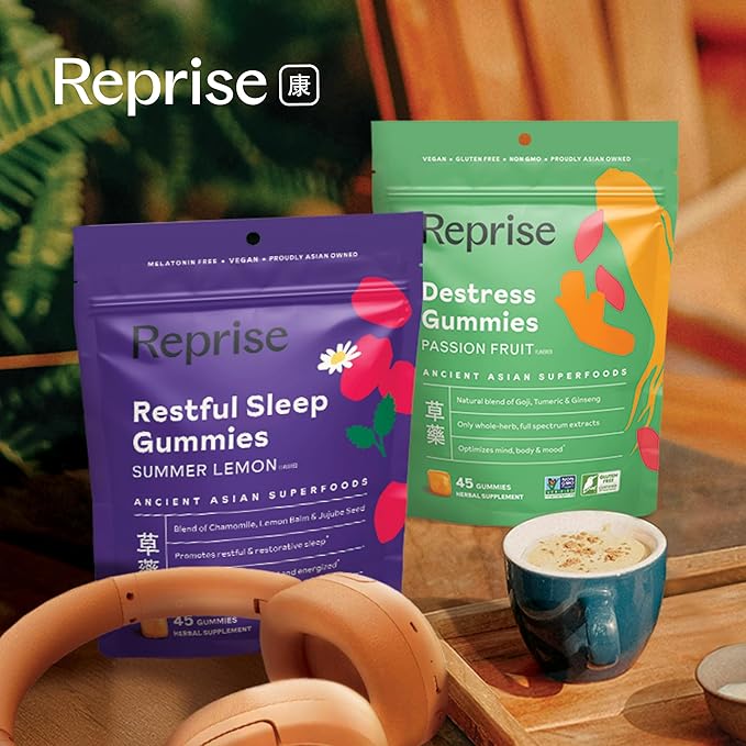 Melatonin Free Natural Sleep Aid Gummies for Adults | NO Melatonin | Herbal Jujube &amp Chamomile Lemon Balm - Deep Sleep Supplement &amp Relaxation for zzz 45 per Pack (45 Vegan Gummies (1 Pack))
